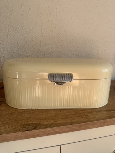 Cream vintage 1950s retro swan - vintage,